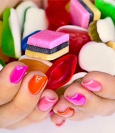 Студия красоты Анастасии Мельниковой A&N Beauty Studio дарит скидку до 57% на ногтевой сервис, а также на оформление бровей и наращивание ресниц!