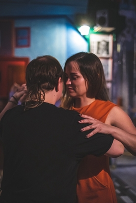 Окунись в страсть аргентинского танго со скидкой 50%!