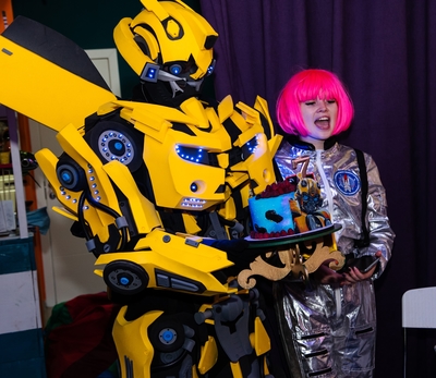 Удивите своего ребёнка и подарите незабываемые эмоции! Детское пространство «Дети в теме» дарит скидки до 50% на квест и проведение детских праздников!