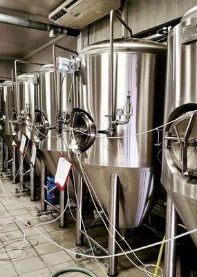 Сеть пивных лавок Частной Тульской Пивоварни «Самовар» дарит скидки до 20%. Сеть пивных лавок Частной Тульской Пивоварни «Самовар» дарит скидки до 20%.