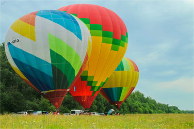 Хотите удивить своих близких полетом на воздушном шаре? Клуб воздухоплавателей «Aeroquest» дарит скидки 10% и 50%! Оформите сертификат на 1 год!