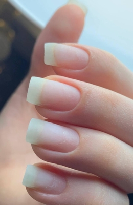 Маникюр, педикюр и обучение в студии «Royal Nails» со скидкой до 50% Маникюр, педикюр и обучение в студии «Royal Nails» со скидкой до 50%