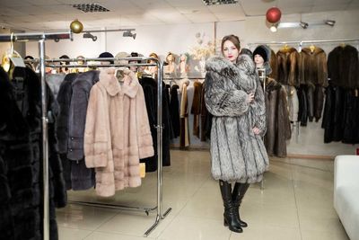 Магазин кожи и меха Три погоды