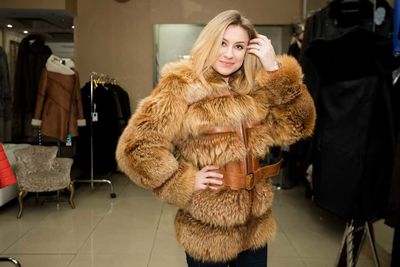 Магазин кожи и меха Три погоды