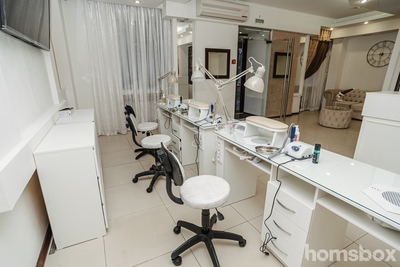 Маникюр, брови и ресницы в студии «Royal Nails» со скидкой до 60% Маникюр, брови и ресницы в студии «Royal Nails» со скидкой до 60%