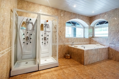 Насладись отдыхом в парк-отеле «Премьера» со скидкой 50%!