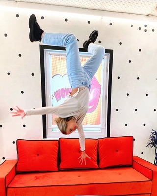 Перевёрнутый дом