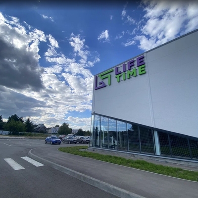 Растите будущего спортсмена? Занятия в футбольной школе «СпартакЮниор» со скидкой 70%!