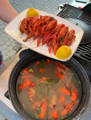 Варёные раки со скидкой 30% в раковарне «ДВЕ КЛЕШНИ»! Варёные раки со скидкой 30% в раковарне «ДВЕ КЛЕШНИ»!