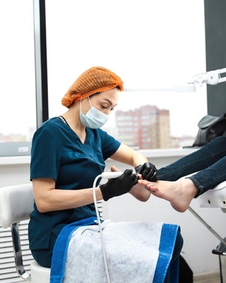 Услуги Центра Подологии и Ортопедии «TotalPodiatry» со скидкой до 50%!