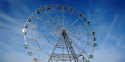 Колесо обозрения Макси