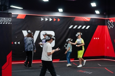 Эпичные командные сражения на арене со свободным передвижением в клубе «Portal VR» со скидкой 50%