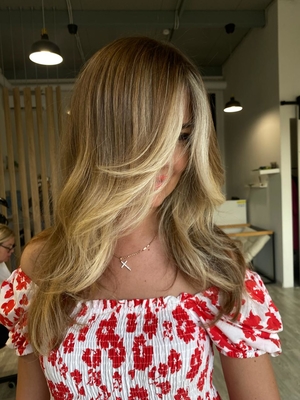 Lobarkis, салон красоты 