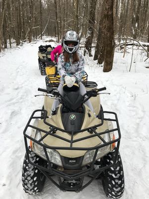 Веселые прогулки на питбайках, квадроциклах и скутерах со скидкой до 65%! 