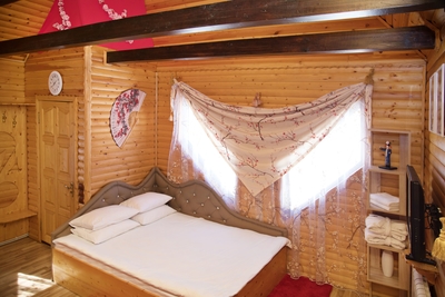 Отдохните душой и телом в эко-отеле «Кочаки»! Комфортабельные коттеджи и баня со скидкой до 50%!