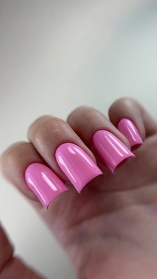 Услуги для волос, бровей и ногтей по новому адресу от салона красоты «MY IRIS» со скидками до 40%