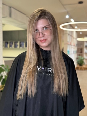 Услуги для волос, бровей и ногтей по новому адресу от салона красоты «MY IRIS» со скидками до 40%