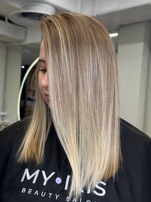 Услуги для волос, бровей и ногтей по новому адресу от салона красоты «Май Ирис» (MY IRIS) со скидками до 40%