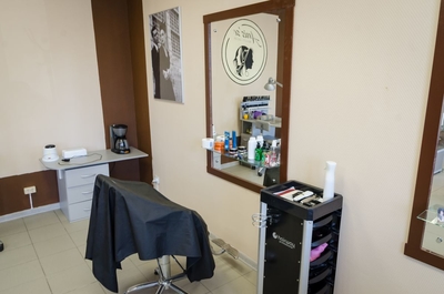 Здоровые и красивые волосы,маникюр, брови в салоне Anis'se со скидкой до 60%!