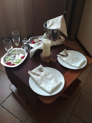 Романтика для двоих в гостинице Премьера! Проживание и сауна со скидкой 50%!