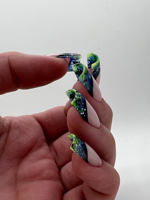 Студия ногтевого сервиса Елены Мариничевой