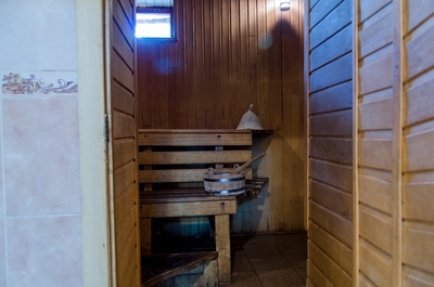 Тепло русской бани и уют деревянных домиков — Ваш идеальный отдых на базе «Берёзовая роща» со скидкой до 60% Тепло русской бани и уют деревянных домиков — Ваш идеальный отдых на базе «Берёзовая роща» со скидкой до 60%