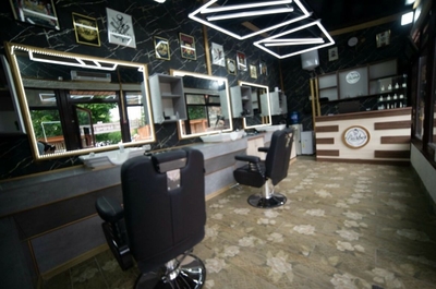 MR.BARBER (Мистер Барбер), барбершоп