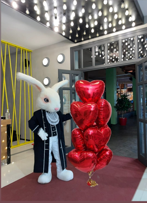 Заяц ростовая кукла