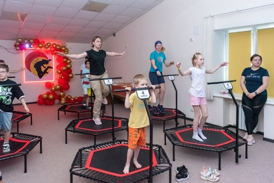 Эффективный фитнес для похудения, тонуса и настроения от первой в Туле студии джампинг-фитнеса со скидкой до 55%! Эффективный фитнес для похудения, тонуса и настроения от первой в Туле студии джампинг-фитнеса со скидкой до 55%!