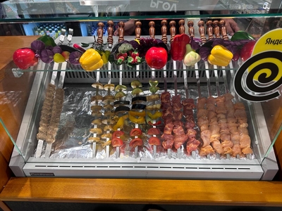 Встречайте любимое «Мясное шоу» по новому адресу со скидкой на блюда 30%!