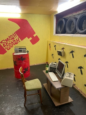 Скидка 50% на посещение комнаты ярости «Destroy круши! Ломай!» Скидка 50% на посещение комнаты ярости «Destroy круши! Ломай!»