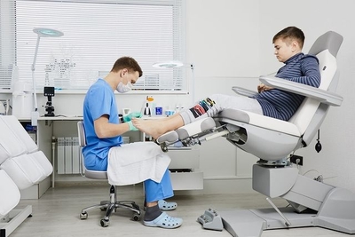Услуги Центра Подологии и Ортопедии «TotalPodiatry» со скидкой до 50%!