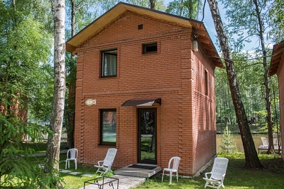База семейного отдыха в загородном комплексе «Золотая рыбка» со скидкой  50%