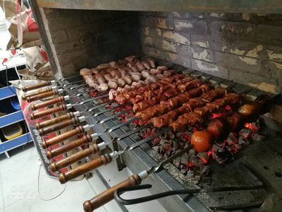 Служба доставки Ламаджо доставит сочный, ароматный шашлык и другие блюда с мангала со скидкой 50%!