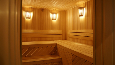 Насладись отдыхом в парк-отеле «Премьера» со скидкой до 58%!