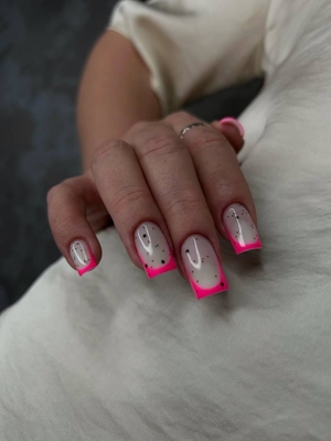 Чудеса преображений со скидкой до 59% от уникального beauty-пространства «В Космосе»!