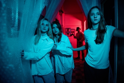 Новые локации «Изоляция», «Игра Ганнибала» и квест-игра «Темнота» от «Квест РФ» со скидкой 33%! Новые локации «Изоляция», «Игра Ганнибала» и квест-игра «Темнота» от «Квест РФ» со скидкой 33%!