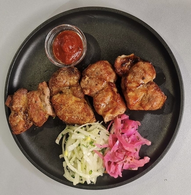 Встречайте любимое «Мясное шоу» по новому адресу со скидкой на блюда 30%!