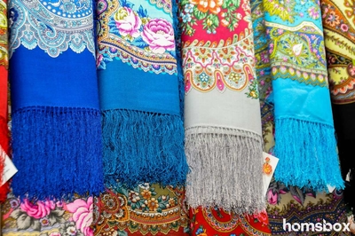 Самовары и оренбургские платки