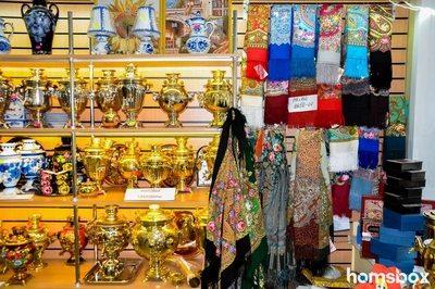 Самовары и оренбургские платки