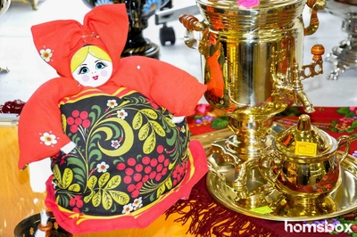 Самовары и оренбургские платки