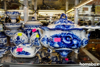 Самовары и оренбургские платки