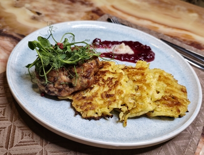 Устройте незабываемый отдых любимым в роскошном комплексе «Империя» со скидкой до 50%!