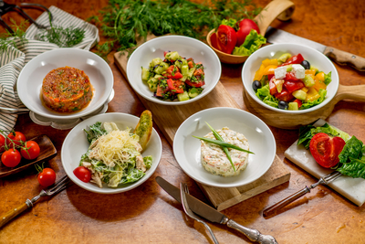 Комплексные обеды с доставкой в кафе Маруся со скидкой до 30%!