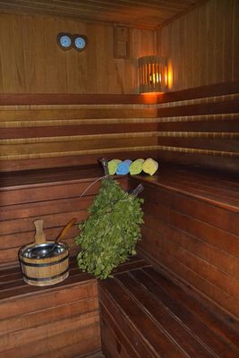 Русская баня в «Crazy веник» (Крейзи веник)