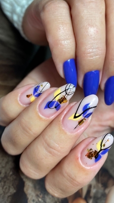 B.Beauty салон красоты