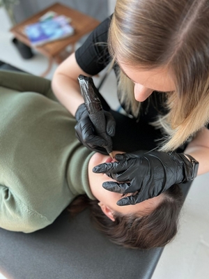 Сделай перманентный макияж со скидкой до 35%  в студии Юлии Плебух «DomKrasoty PU»!