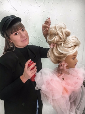 Маникюр, брови и ресницы в студии «Royal Nails» со скидкой до 60% Маникюр, брови и ресницы в студии «Royal Nails» со скидкой до 60%