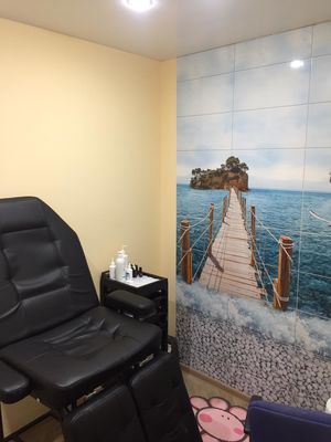 Будьте неотразимы! Услуги для волос, ногтей, бровей и многое другое со скидками до 73% в салоне «Комплимент»! Будьте неотразимы! Услуги для волос, ногтей, бровей и многое другое со скидками до 73% в салоне «Комплимент»!