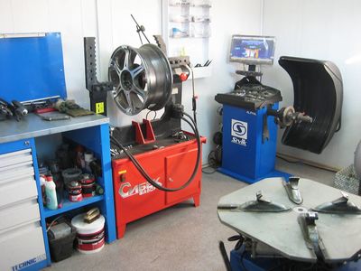 Шиномонтаж на Оборонной 12